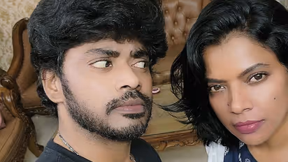 சாண்டி மாஸ்டரின் வீட்டுக்கு சர்ப்ரைஸ் விசிட் அடித்த முன்னாள் மனைவி காஜல்... வைரலாகும் புகைப்படங்கள்