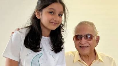 వీకెండ్ లంచ్ ఇకపై గతంలా ఉండదు.. తాతయ్య కృష్ణను తలచుకుంటూ సితార ఎమోషనల్ పోస్ట్!