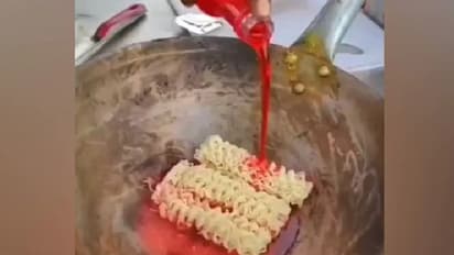 'മാഗി കൊണ്ടുള്ള അടുത്ത കൊലപാതകം'; വൻ വിമര്ശനം ഏറ്റുവാങ്ങി വീഡിയോ