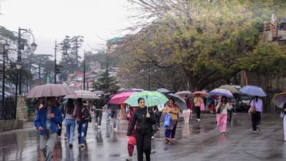 Weather Report: कई राज्यों पर दिखेगा कश्मीर घाटी में बर्फबारी-शीतलहर का असर, साउथ इंडिया में बारिश का Alert