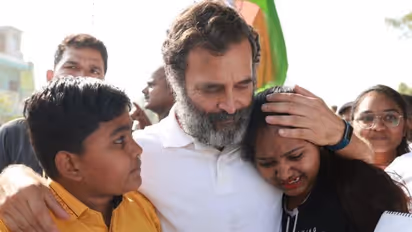 Now, Rahul Gandhi gets a pat on the back from CPM