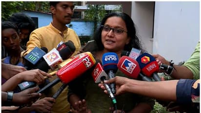 'കോടതി വിധി മാനിക്കുന്നു,തുടര് നടപടി നിയമവിദഗ്ധരുമായി ആലോചിച്ച് തീരുമാനിക്കും' പ്രിയ വര്ഗ്ഗീസ്