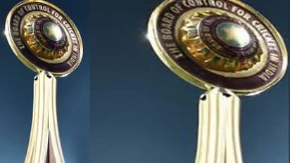 Vijay Hazare: கடின இலக்கை வெறித்தனமா விரட்டிய அசாம் அணி போராடி தோல்வி! ஃபைனலில் மகாராஷ்டிரா - சௌராஷ்டிரா மோதல்