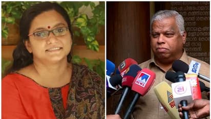 വനിതകൾ മെറ്റേണിറ്റി ലീവിൽ പോകുന്നത് എക്സ്പീരിയൻസിൽ ഉൾപ്പെടില്ലേ? പ്രിയ വർഗീസ് വിധിയിൽ പ്രതികരിച്ച് എംവി ജയരാജൻ