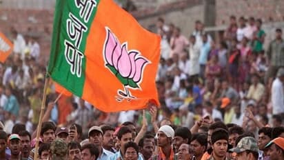 गुजरात चुनाव: BJP के स्टार प्रचारकों में शामिल नहीं है राजस्थान के किसी नेता का नाम, बड़े नेता भी सूची से बाहर