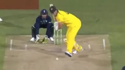 ఆసీస్ బ్యాటర్పై స్లెడ్జింగ్కు దిగిన జోస్ బట్లర్.. వీడియో వైరల్