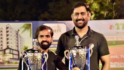 भारत को ICC के 3 खिताब दिलाने वाला यह कप्तान अब टेनिस में छाया, तीसरी बार जीती JSCA Tennis चैंपियनशिप