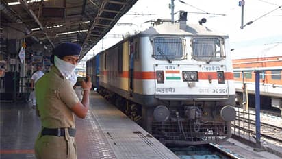 Cancel Trains : 19 नवंबर को कैंसिल हुईं 136 ट्रेन, यात्रा से पहले चेक कर लें अपनी गाड़ी का स्टेटस