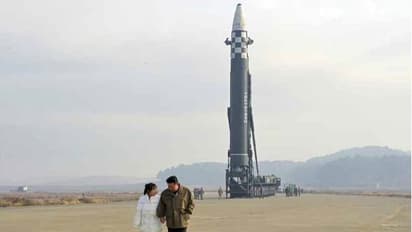 Kim Jong Un Daughter:முதல்முறையாக! உலகின் பார்வைக்கு மகளை அறிமுகப்படுத்திய வடகொரிய அதிபர் கிம் ஜாங் உன்