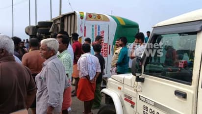 ആശ്വാസം, കുട്ടി പേരു പറഞ്ഞു; ളാഹ അപകടത്തിൽപ്പെട്ട കുട്ടിയുടെ ആരോ​ഗ്യനിലയിൽ പുരോ​ഗതി