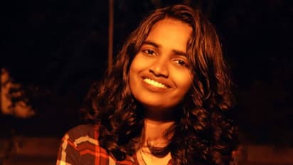 മലയാളി മാധ്യമ പ്രവർത്തക ഹൈദരാബാദിൽ വാഹനാപകടത്തിൽ മരിച്ചു