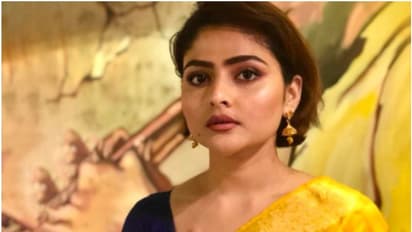 ಕ್ಯಾನ್ಸರ್ ಗೆದ್ದ ಯುವ ನಟಿ ಐಂದ್ರಿಲಾ ಶರ್ಮಾ ಹೃದಯಾಘಾತದಿಂದ ನಿಧನ