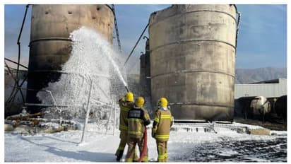 യുഎഇയില് എണ്ണ ഫാക്ടറിയില് തീപിടിത്തം, വന് നാശനഷ്ടം