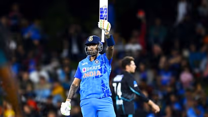 ICC T20 Rankings: ಸೂರ್ಯಕುಮಾರ್ ಯಾದವ್ ಅಗ್ರಸ್ಥಾನದಲ್ಲೇ ಭದ್ರ, 4ನೇ ಸ್ಥಾನಕ್ಕೆ ಜಾರಿದ ಬಾಬರ್ ಅಜಂ..!