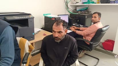 दलाल ने पुलिस वाले के लिए शराब व्यवसायी से मांगी 2 लाख की रिश्वत, एंटी करप्शन ने पकड़ किया चौंकाने वाला खुलासा