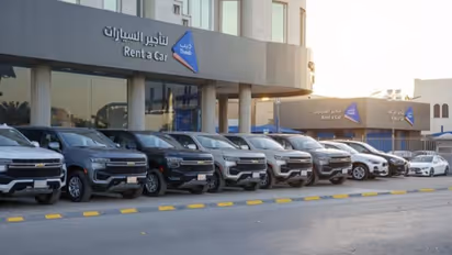 സൗദിയില്‍ എത്തുന്ന സന്ദര്‍ശകര്‍ക്ക് ഇനി കാറുകള്‍ വാടകയ്ക്ക് എടുക്കാം; അനുമതി ഓണ്‍ലൈനായി ലഭിക്കും