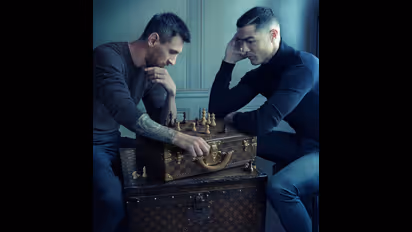 ആരാധകര് കാത്തിരിക്കുന്ന സ്വപ്ന പോരാട്ടം! മെസിയും റോണോയും നേര്ക്കുനേര്, ഖത്തര് ലോകകപ്പില് സാധ്യമോ?