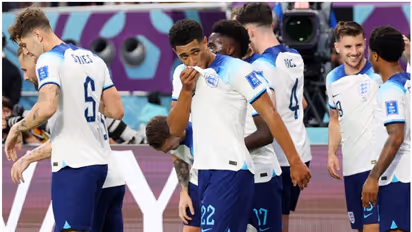 ആദ്യപകുതിയില് ഇംഗ്ലീഷ് ആധിപത്യം സമ്പൂര്ണം, പ്രതിരോധിക്കാന് പണിപ്പെട്ട് ഇറാന്; ഗോളടിമേളം