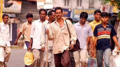 வடமாநில தொழிலாளர்களின் வருகையால் தமிழக தொழிலாளிகள் பாதிப்பு; கோவையில் ஆர்பாட்டம்