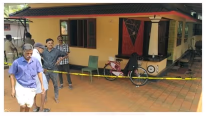 ഒറ്റപ്പാലത്ത് അമ്മയെ കഴുത്തറുത്ത് കൊന്ന് മകന് ആത്മഹത്യ ചെയ്തു