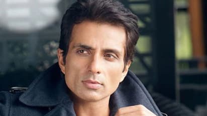 రియల్ హీరో సోనూసూద్ పై మండిపడుతున్న నెటిజన్లు, ఇంతకీ ఆయన చేసిన నేరం ఏంటంటే...?