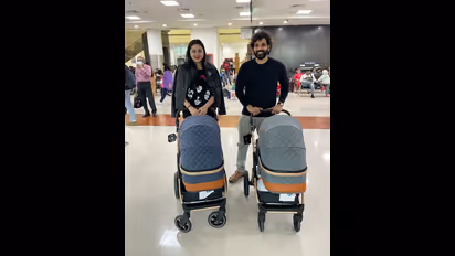 இரட்டை குழந்தைகளுக்கு கடவுளின் பெயரை சூட்டி மகிழ்ந்த நடிகை நமீதா.. சிம்பிளாக நடந்த பெயர்சூட்டு விழா photos இதோ