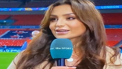 FIFA वर्ल्ड कप मैच के एंकरिंग के दौरान नादिया नदीम को मिली एक बुरी खबर, फीमेल स्टार फुटबॉलर का हुआ ये हाल