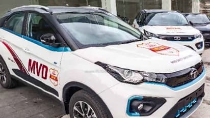 അനുമതിയില്ലാതെ വിനോദയാത്ര; ഇടുക്കിയിൽ സ്കൂൾ കുട്ടികളുമായി വന്ന ടൂറിസ്റ്റ് ബസ് പിടികൂടി എംവിഡി