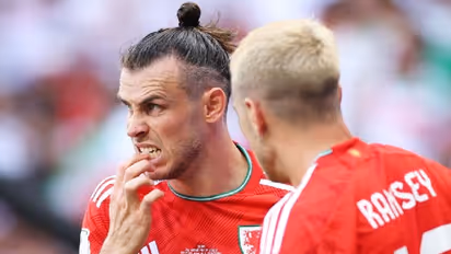 Bale and Ramsey trolled after Iran beat 10-man Wales with stoppage time show at Qatar World Cup 2022
