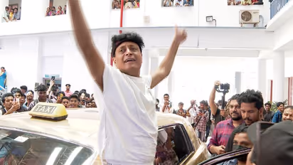 100 குடும்பங்களுக்கு வீடு கட்ட இலவச நிலம் வழங்கும் பாபி செம்மனூர்.. இவரின் சொத்து மதிப்பு இத்தனை கோடியா?