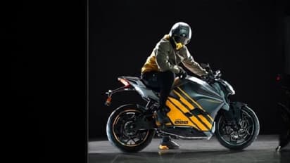 డిఫరెంట్ లుక్, స్టైల్ తో మార్కెట్లోకి కొత్త లిమిటెడ్ ఎడిషన్ బైక్: 7సెకన్లలో సూపర్ స్పీడ్..