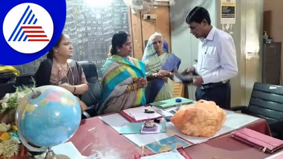 Ballari: ಅಧಿಕಾರ ಸ್ವೀಕಾರದ ವೇಳೆ ಧರ್ಮ ಬೋಧನೆ ಮಾಡಿಸಿದ ಮುಖ್ಯ ಶಿಕ್ಷಕಿ?