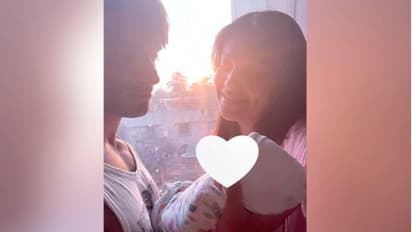 മകള്‍ക്കൊപ്പമുള്ള ആദ്യ ചിത്രം പങ്കുവച്ച് ബിപാഷ ബസു