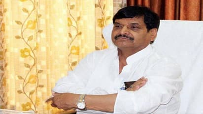 भतीजे अखिलेश से मेल चाचा को पड़ा भारी, मैनपुरी उपचुनाव के बीच घटाई गई शिवपाल यादव की सुरक्षा