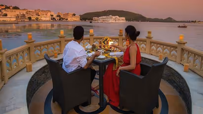 கடினமான சமயங்களை எதிர்கொள்ளும் துணைக்கு உறுதுணையாக இருப்பது எப்படி..?