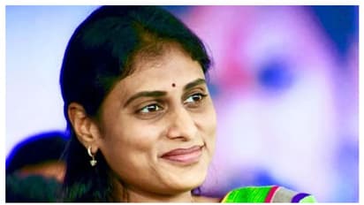 വൈ.എസ്. ജഗൻ മോഹൻ റെഡ്ഡിയുടെ സഹോദരി തെലങ്കാനയിൽ അറസ്റ്റിൽ