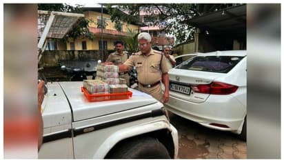 മതിയായ രേഖകളില്ല, മലപ്പുറത്ത് വാഹനത്തില് കടത്തുകയായിരുന്ന 78 ലക്ഷം പിടികൂടി