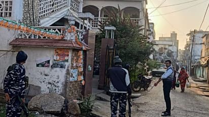 ओडिशा के पदमपुर उपचुनाव के पहले IT रेड से हड़कंप, बातचीत के बाद बंद वापस