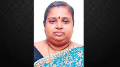 ബസിൽ നിന്നും തെറിച്ചു വീണ വീട്ടമ്മ ടയറിനടിയിൽപ്പെട്ട് മരിച്ചു