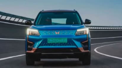 లాంచ్కు ముందే మహీంద్రాఎక్స్యూవి 400 ఫీచర్స్ లీక్.. ఫీచర్స్ ఇంకా ఎన్ని వేరియంట్లలో వస్తుందో తెలుసా..?