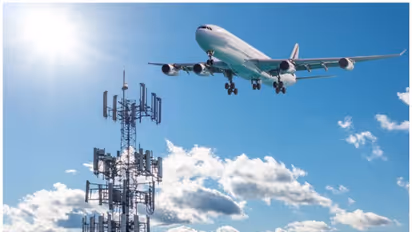 അമേരിക്കയിലെ മുഴുവൻ വിമാന സർവീസും നിർത്തിവെച്ചു