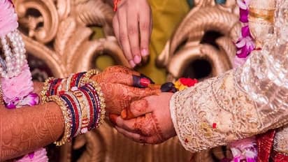 झांसी: दहेज में कार नहीं मिली तो मैनेजर ने गर्लफ्रेंड से शादी करने से किया मना, लड़की के पिता को लगा गहरा सदमा