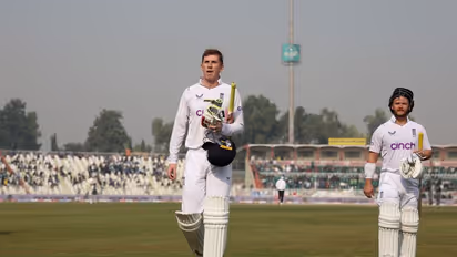 PAK vs ENG: டெஸ்ட் கிரிக்கெட்டில் முதல் நாளில் அதிக ரன்களை குவித்து இங்கிலாந்து வரலாற்று சாதனை