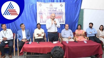 ಧಾರವಾಡದಲ್ಲಿ ಯುವ ಮತದಾರರ ಸೇರ್ಪಡೆ ಅಭಿಯಾನ, 18 ವರ್ಷ ತುಂಬಿದವರು ಮತದಾರರ ಪಟ್ಟಿಗೆ ಸೇರ್ಪಡೆ