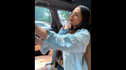  ಸ್ವಿಮ್‌ ಸೂಟ್‌ ಬ್ರ್ಯಾಂಡ್‌ ಒಡತಿ  ಅವಿವಾ ಬಿದ್ದಪ್ಪ ಈಗ ಅಭಿಷೇಕ್ ಅಂಬರೀಶ್ ಪತ್ನಿ ಆಗ್ತಿದ್ದಾರೆ?