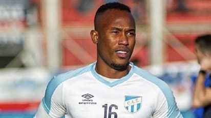 ಛೇ ಇದೆಂತಾ ದುರಂತ.. ಅಭ್ಯಾಸ ಮಾಡುವಾಗಲೇ ನಿಂತು ಹೋಯ್ತು 23 ವರ್ಷದ ಫುಟ್ಬಾಲ್ ತಾರೆಯ ಹೃದಯ!'