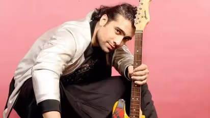 'Raataan Lambiyaan' singer Jubin Nautiyal sustain multiple injuries in accident; hospitalised