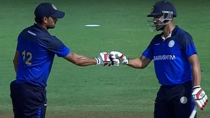 റുതുരാജിന് ഷെല്ഡണ് ജാക്സണിലൂടെ മറുപടി; മഹാരാഷ്ട്ര വീണു, വിജയ് ഹസാരെ ട്രോഫി സൗരാഷ്ട്രയ്ക്ക്