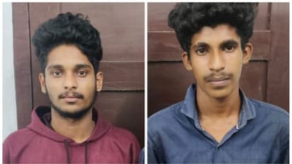 ക്ഷേത്രത്തിലെ നിലവിളക്ക് മോഷ്ടിച്ച കേസിൽ രണ്ടുപേർ പിടിയിൽ