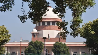 Supreme Court grants bail to convict in Godhra train coach burning case; check details